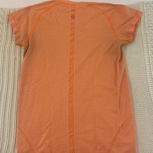 Lulu lemon swift tech top